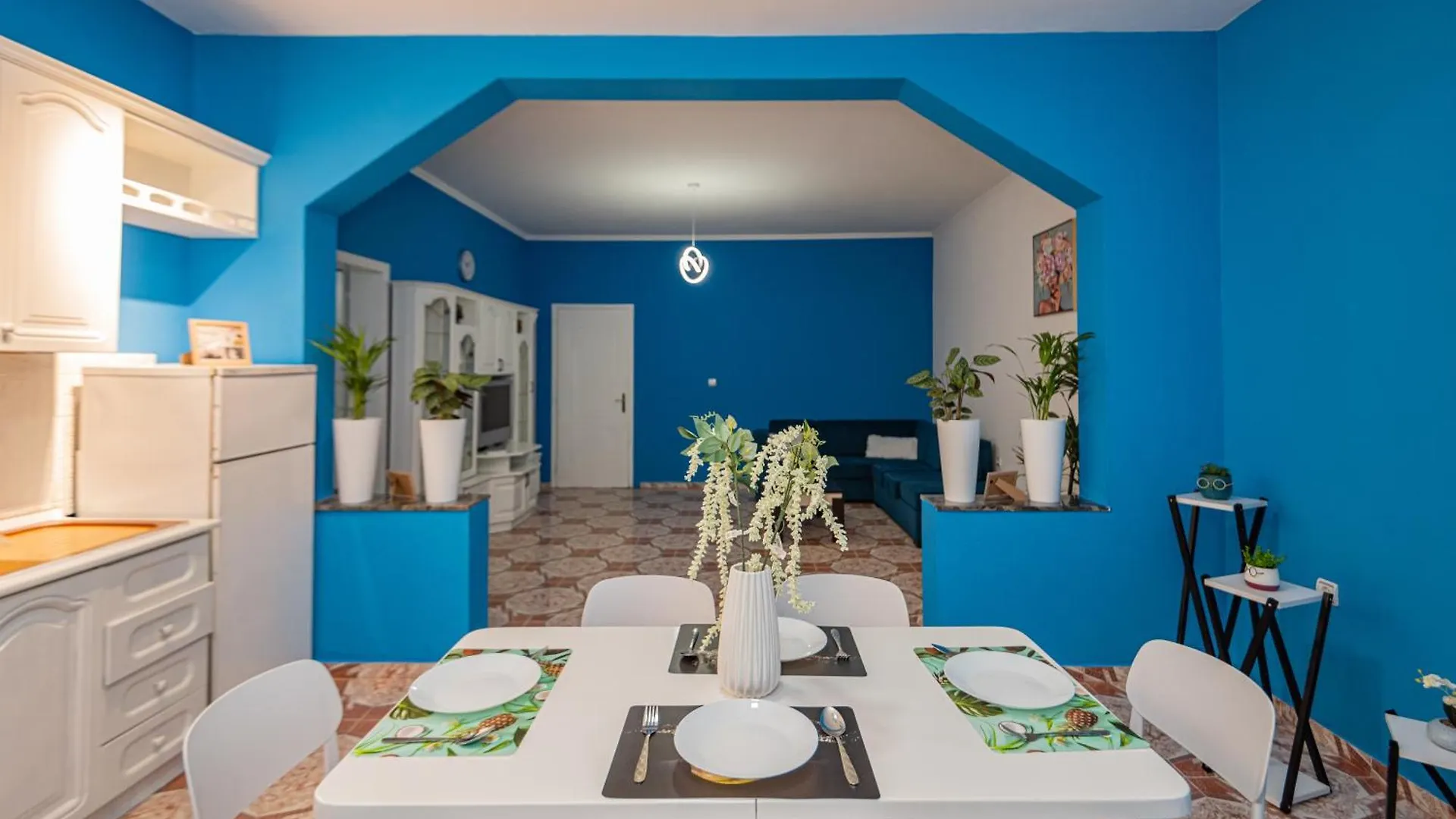 Vila Al3 Durrës 알바니아