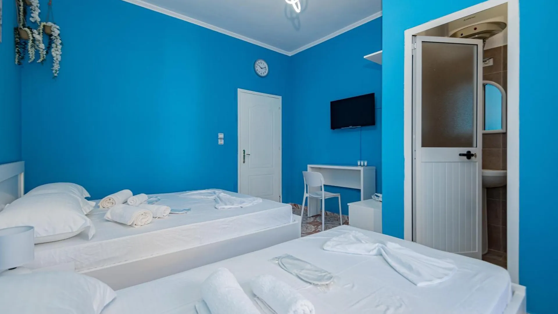 Vila Al3 Durres Albania
