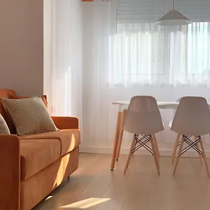  Apartament Colorful By The Sea - 1 Min From The Beach